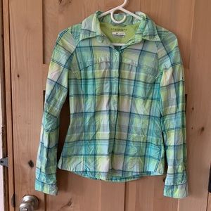 Columbia Omni shade plaid long sleeve